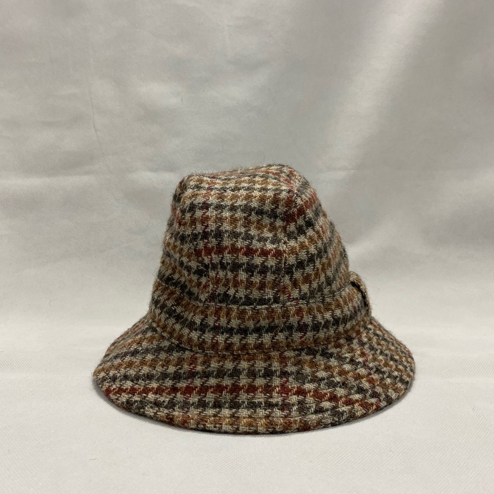 Charles Davis Hatter Wool bucket hat